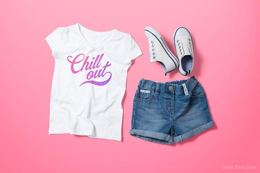25xt-611760 CrewNeckT-shirtMock-upGirlsVersionz4.jpg
