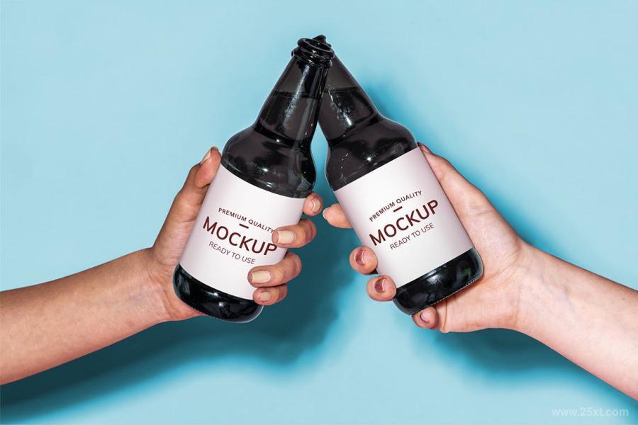 25xt-160119 Hands-Holding-Beer-Bottles-Mockupz4.jpg