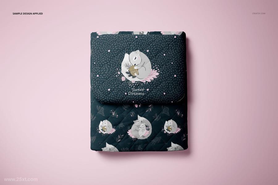 25xt-160216 Double-sided-Baby-Bedding-Set-Mockupz10.jpg