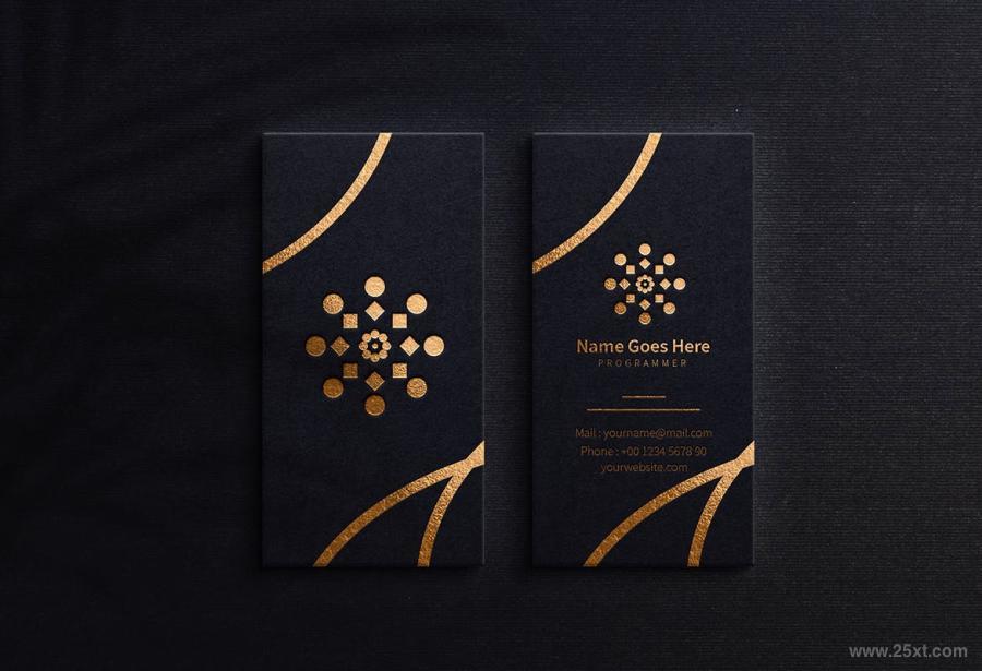 25xt-161189 Luxury-Business-Card-Mockupz5.jpg