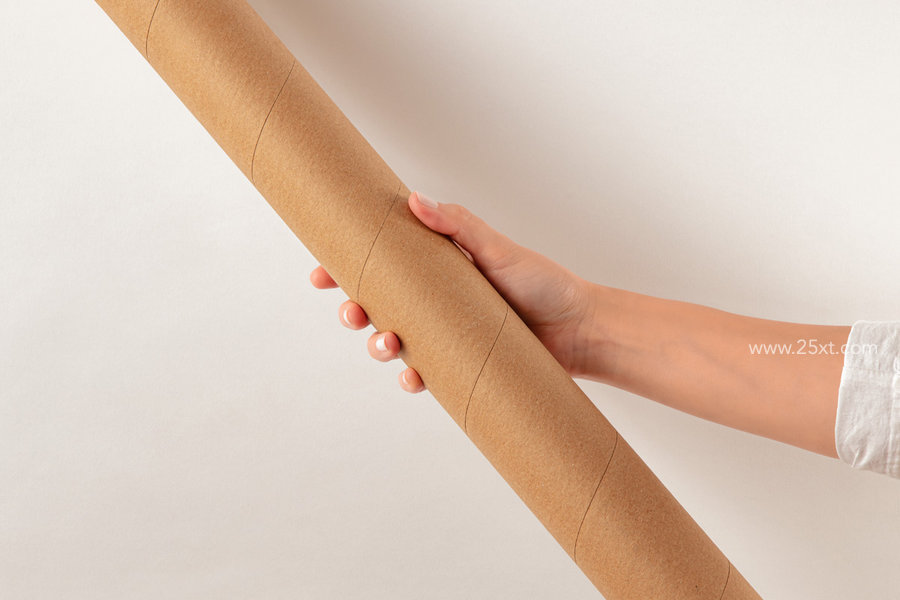 25xt-175144-Hand Holding Kraft Tube Psd Mockup2.jpg