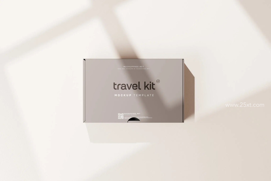25xt-176110-Cosmetic Travel Kit Mockups2.jpg