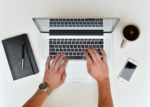hands-coffee-cup-apple-medium